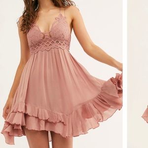 FP Adella slip dress in emerald green 🤩